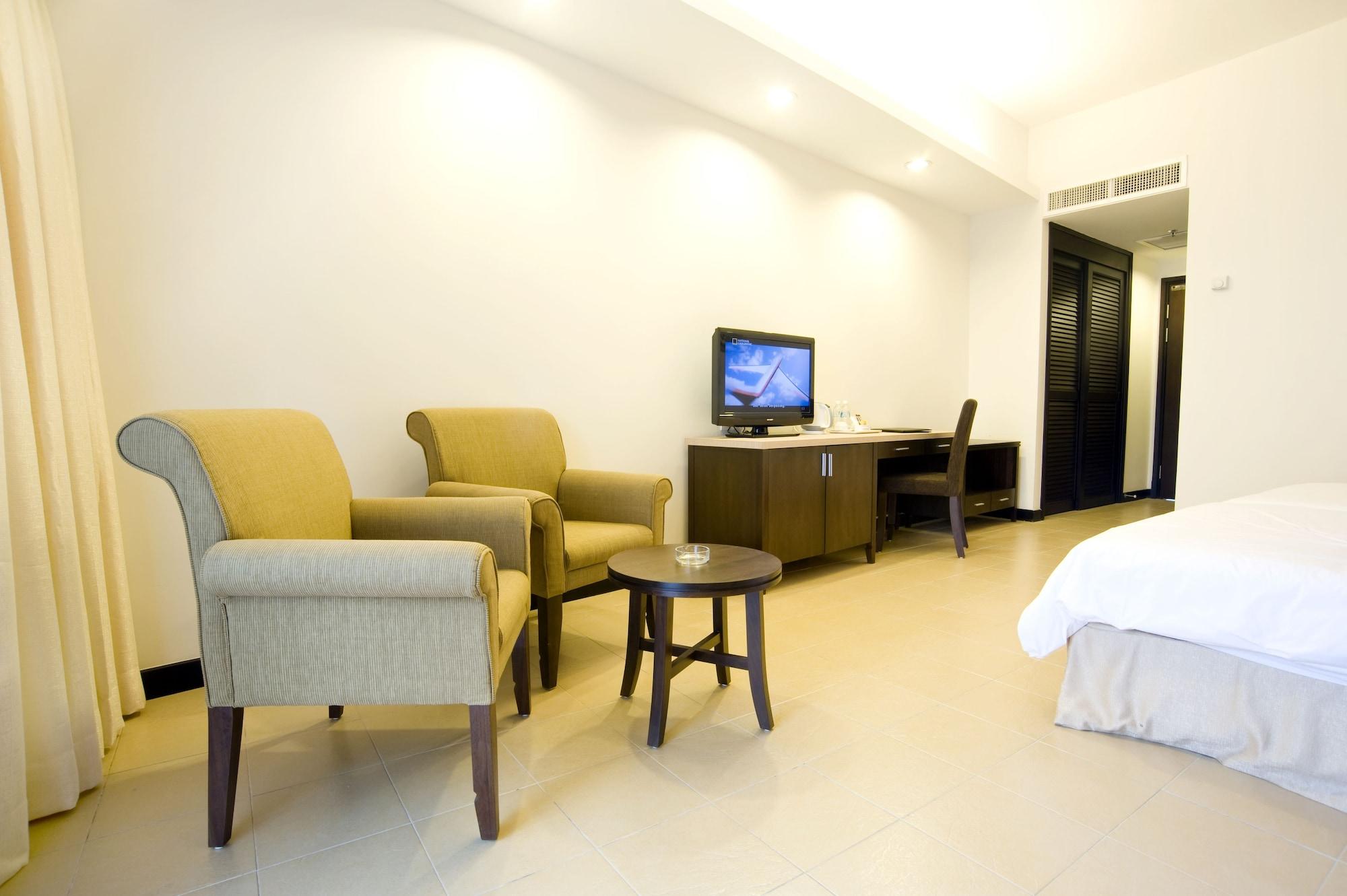 Flamingo Hotel By The Beach, Penang Tanjung Bungah  Exteriör bild