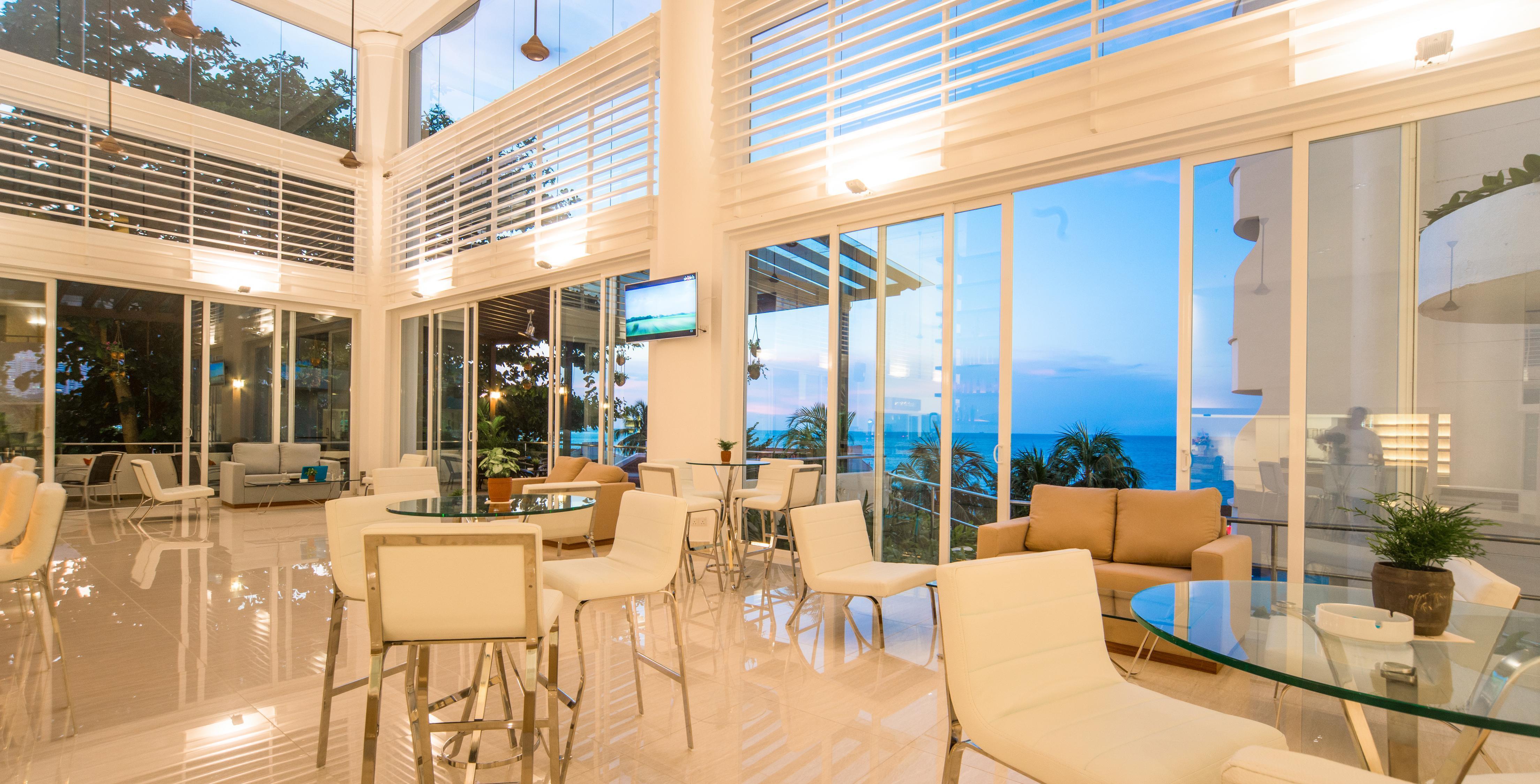 Flamingo Hotel By The Beach, Penang Tanjung Bungah  Exteriör bild